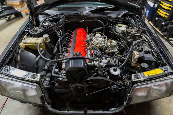 190e_enginepullphase1.jpg