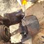 400erearbrakesremovedustseal.jpg