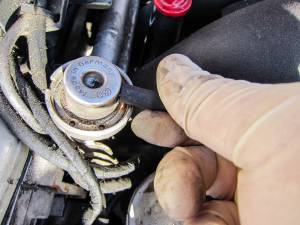 m104fuelpressureregulatorvacuum.jpg