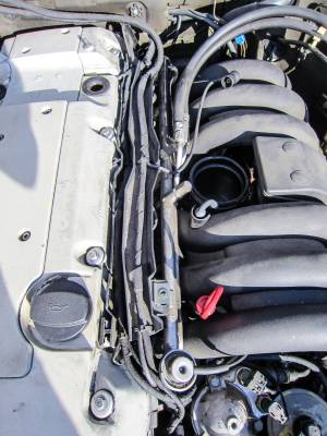 m104wirecoverremoved.jpg