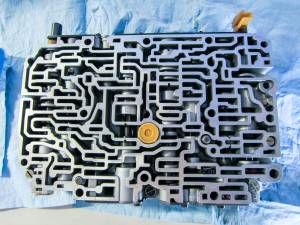 7223shiftvalvebodyremoved.jpg